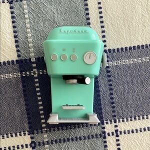 Miniverse toy Espresso Machine in Aqua